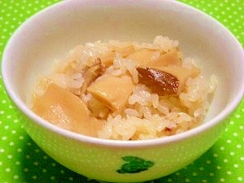 醤油麹☆どこか松茸の香るエリンギの炊き込みご飯